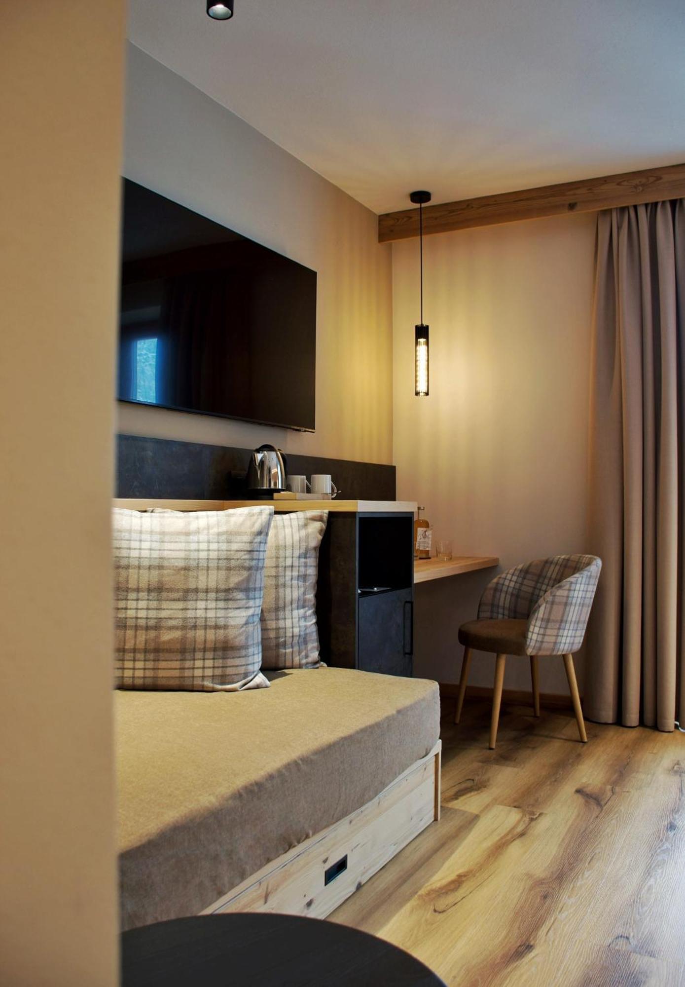 Hotel Belfiore Monclassico Esterno foto